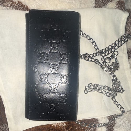 Gucci black logo pattern - gucci,
