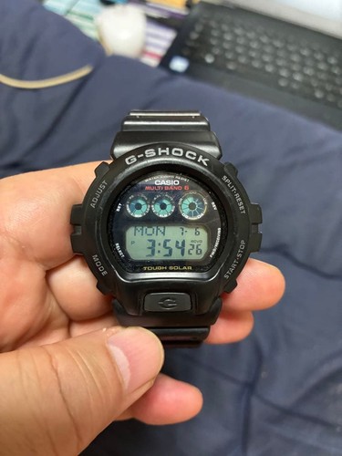 Orologio digitale solare