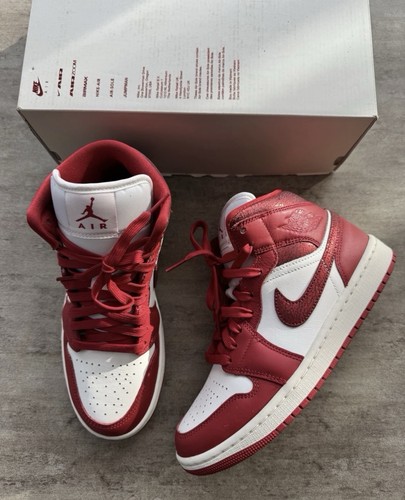 Nike wmns air jordan mid - wmns,