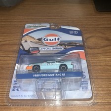 Modellino auto giocattolo