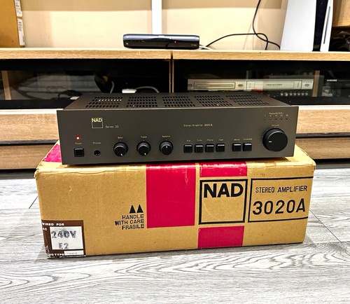 Amplificatore integrato stereo