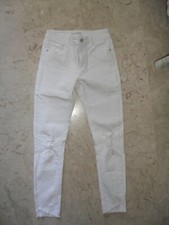 Attuale e  Alla MODA  JEANS in