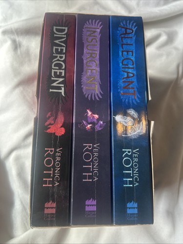 Divergent series box set - box,