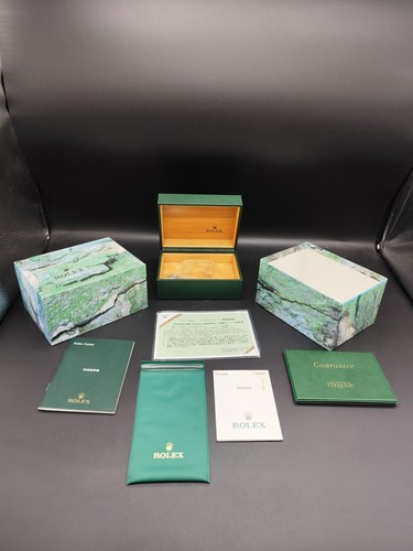 Genuine rolex submariner - genuine,