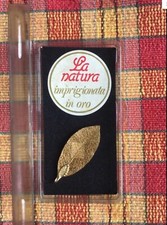Ciondolo vera foglia della natura placcato oro 24 K con certificato dall'Italia