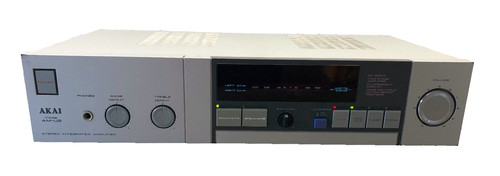 Akai amplifier u2 - amplifier, am-u2