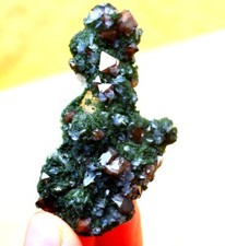 25g Scheelite ottaedrica