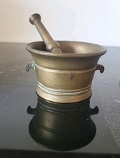 MORTAIO PISTA SALE/PESTO O DA FARMACIA  IN BRONZO/OTTONE CON PESTELLO