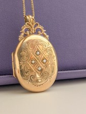 18K Antique Locket with pearls