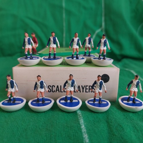 Mint subbuteo team 31 - subbuteo,