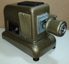 PROIETTORE USATO DA UTILIZZO SCUOLA  SIRIO PER PELLICOLE E DIAPOSITIVE