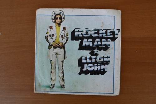 Giri vinile elton john - 45,