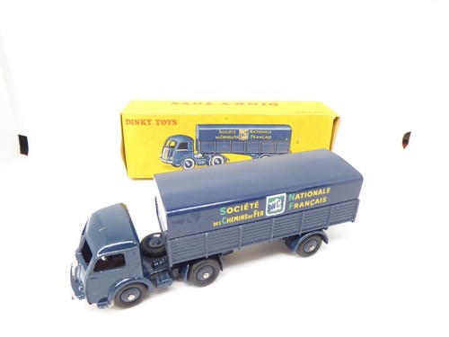 Dinky toys camion - -,