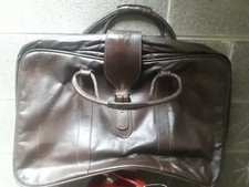 Valigia in pelle marrone