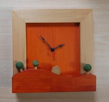 Orologio da parete in legno