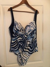 COSTUME INTERO TAGLIE FORTI POWER FLOWER - TAGLIA 58