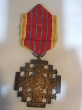 Vaticano croce grande per i