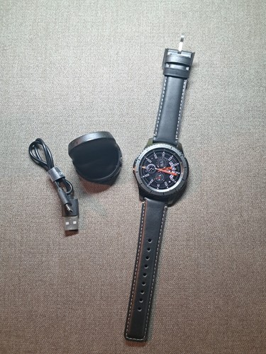 Samsung gear frontier - s3,