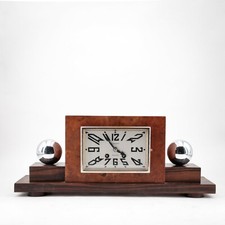 Orologio da tavolo francese in radica di noce, stile Decò, anni '40