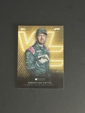 2021 F1 Topps Lights Out® - F1 Drivers' World Champion - Sebastian Vettel