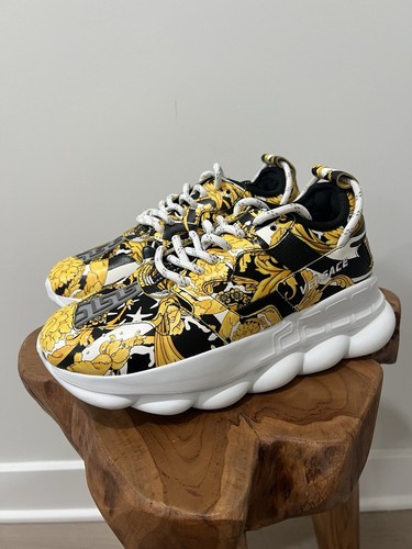 Versace chain reaction - reaction, baroque
