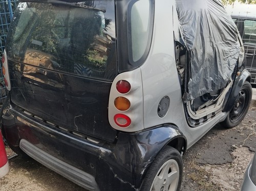 Pezzi ricambio auto - pezzi,