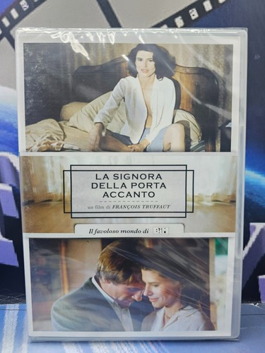 Signora della porta accanto - signora,
