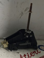 RICAMBI USATI 335300D040 LEVA CAMBIO TOYOTA Yaris Serie  2015 1000 Benzina 94512