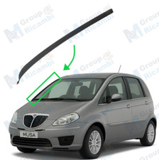 Profilo Guarnizione Gomma Laterale Destra Parabrezza Per Lancia Musa e Fiat Idea