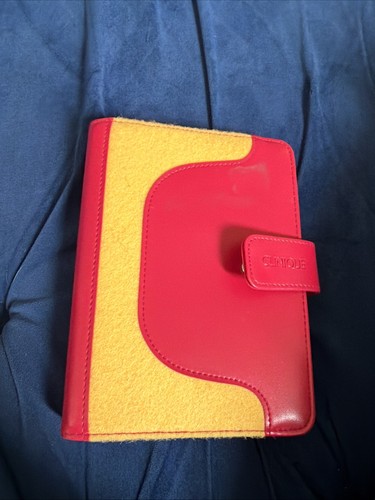 Clinique compact planner - compact,