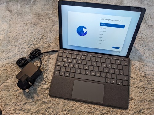 Microsoft surface 10 - 3,