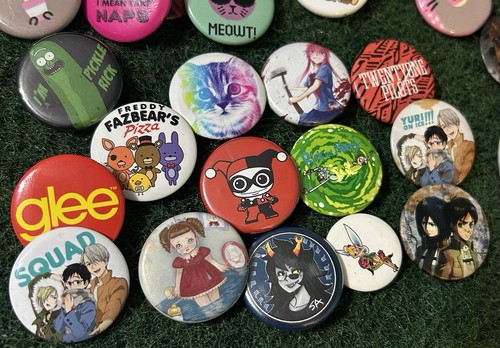 Buttons mixed lot old - buttons,,