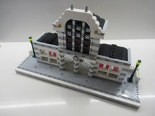 LEGO TRAIN TRENO EISENBAHN ZUG CITY BAHNHOF STAZIONE MODULAR STATION MOC
