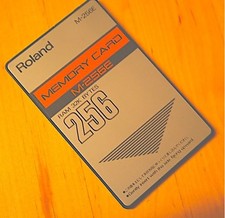 ROLAND  CARD RAM M256 CON 64 SUONI IL MEGLIO DEI SUONI DELLE 4 CARD ROLAND D50
