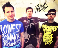 BLINK-182 (Hoppus, Barker