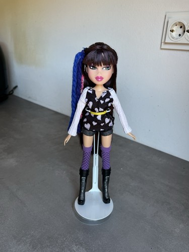 Bratz twisty style 2013 - bratz,