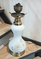 Antica lampada in vetro