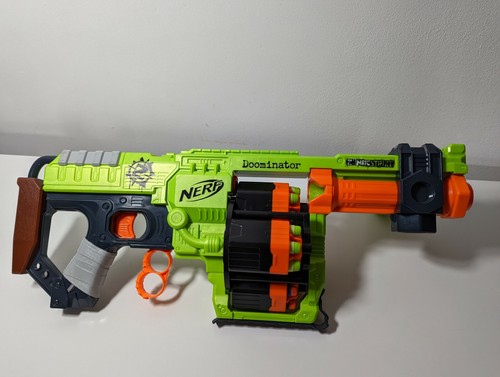 Nerf zombie strike doominator - nerf,