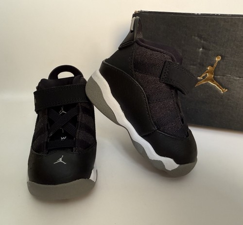 Sneakers medie jordan anelli - 6,