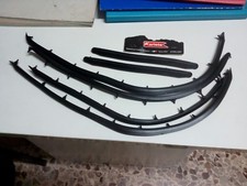 ARIETE 04953 SERIE LISTELLI PEDANA IN GOMMA PIAGGIO VESPA 50 R (MADE IN ITALY)