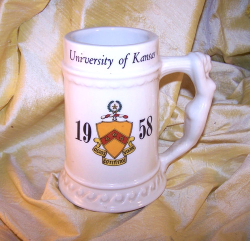 Vintage phi kappa tau crest - phi,