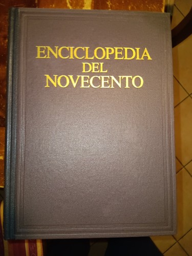 Enciclopedia del novecento - del,