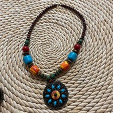 Collana con ciondolo fiore con