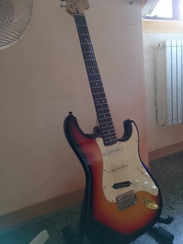 Chitarra elettrica fender - chitarra,