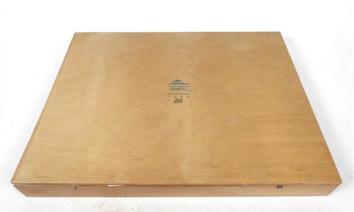 Philippe starck - starck, 1949)