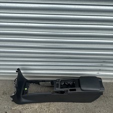 VOLVO C30 2012 CONSOLE