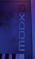 Tastiera musicale Yamaha. Sintetizzatore sonoro professionale ed affidabile