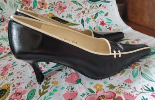 Scarpe corte vintage in - 🖤,