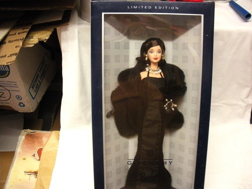 Stupenda barbie givenchy - stupenda,