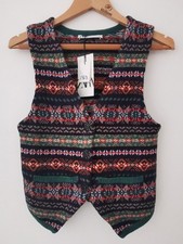 Cardigan smanicato misto lana